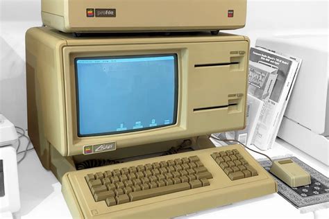 On this day 41 years ago, Apple released the Lisa computer for $10,000