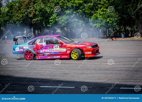 Nissan Cefiro A31 Drift Car during Practice Session in Indonesia Drift ...