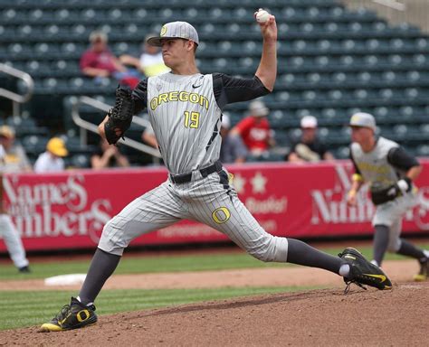 Oregon Ducks baseball: 5 storylines to watch entering the 2016 season - oregonlive.com