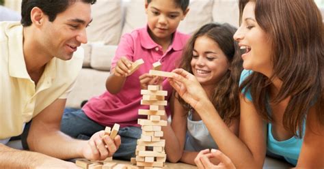 10 Board Games to Play with Your Friends and Family