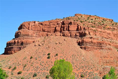 Red Rock Mesa in Kanab, Utah - Encircle Photos