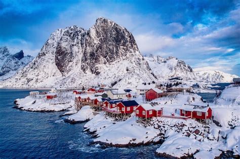 Premium Photo | Fishing cabins in reine norway