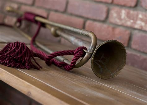 17th Century Baroque Natural Trumpet - Maller Brass