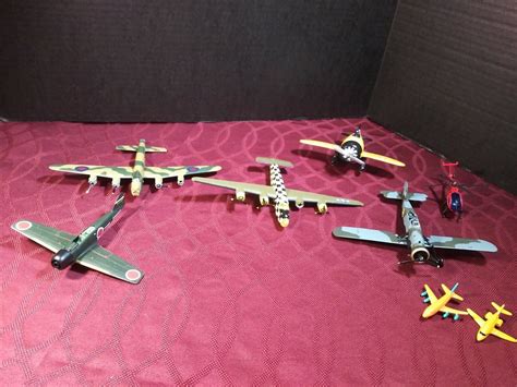 Lot 5 Planes Vintage Diecast Airplanes-Jets- Military-Helicopter-Parts?-USAF | eBay