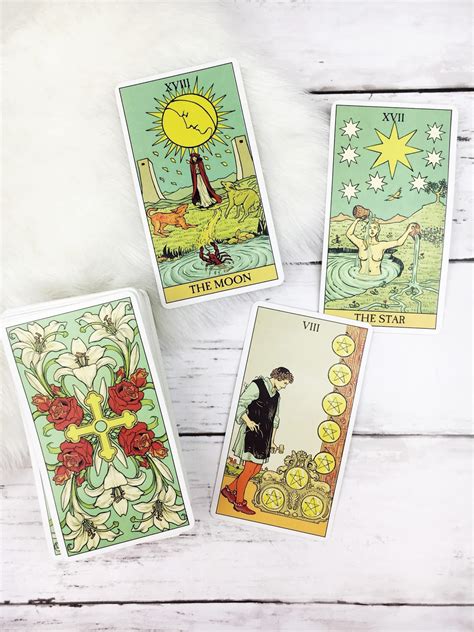 five sixteenths blog: Current Favorite Oracle & Tarot Decks