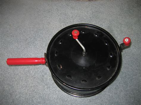 Vintage Hand Crank Stove Top Popcorn Popper For Sale | Antiques.com ...