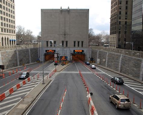 Manhattan Entrance to Brooklyn-Battery Tunnel, New York Ci… | Flickr