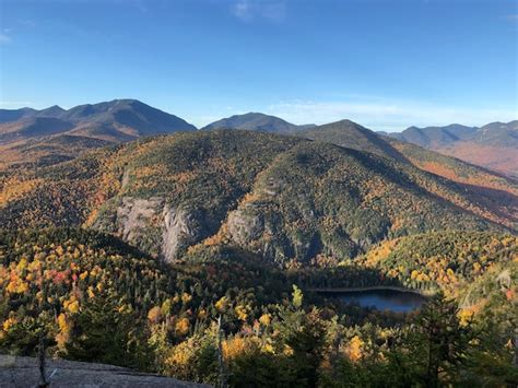 Premium Photo | Fall foliage mountain range