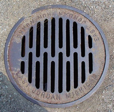 East Jordan, Michigan Cast Iron Manhole / Drain Cover - Ho… | Flickr