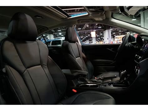 2020 Subaru Impreza: 87 Interior Photos | U.S. News