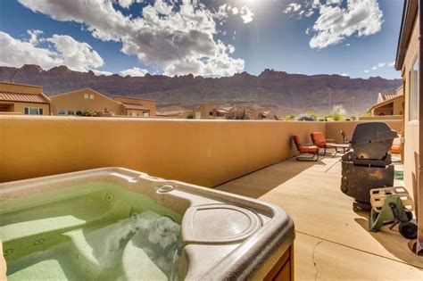 Moab at Rim Village, Private Hot Tub- Amazing Views of the Rim, Pet ...