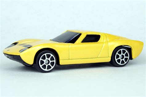 1966 Lamborghini Miura | Maisto Diecast Wiki | Fandom