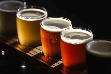 What is a Beer Flight? (Why is it Called Like So)