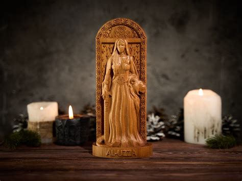 Al Uzza Arabian Goddess, Al-uzza Statue, Arabian Goddess Figure, Arabian God, Muslim Figure ...