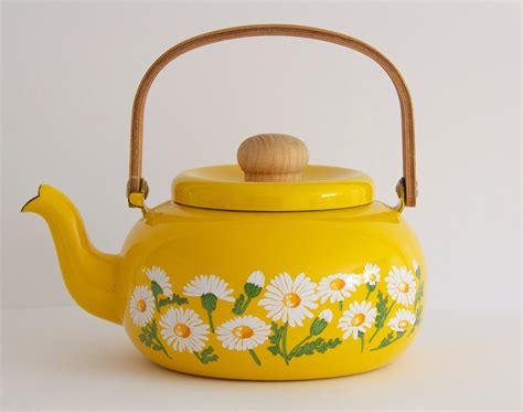 Vintage Enamel Teapot Mustard Yellow Daisies Wooden