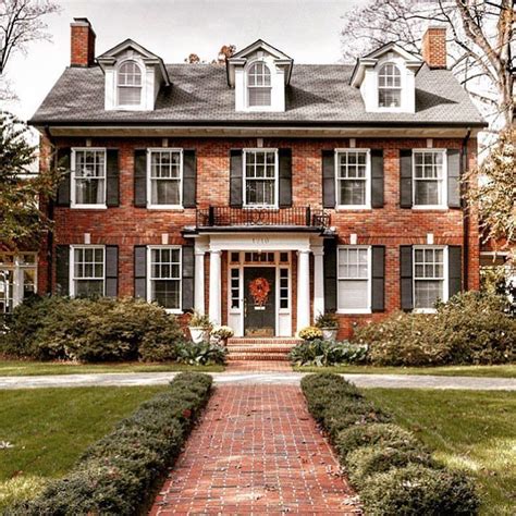 Exterior Colonial House Design Design Ideas - Image to u