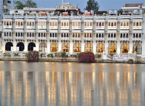 Lake Pichola Hotel (Udaipur, Rajasthan) - Hotel Reviews, Photos, Rate Comparison - TripAdvisor