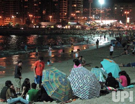 Photo: Artificial beaches activate tourism in Chile - SAN20100127709 - UPI.com