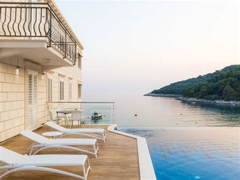 Mljet Travel Guide: Things to do, Restaurants, Bars & Hotels | Travel