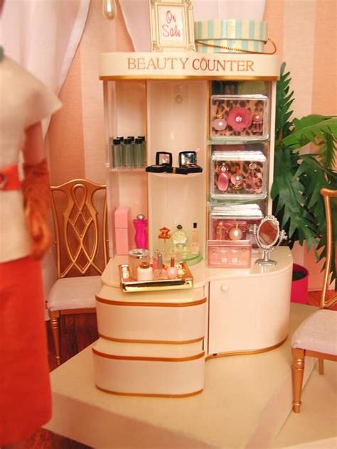 65 best barbie beauty salon images on Pinterest | Dollhouse miniatures ...