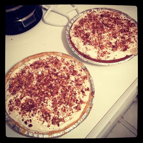 Snickers Peanut Butter Pie Recipe | Easy Dessert | Recipe | Peanut butter pie recipes, Easy pie ...