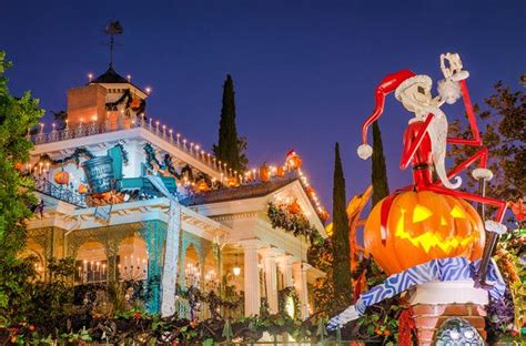 Disneyland Nightmare Before Christmas - find out