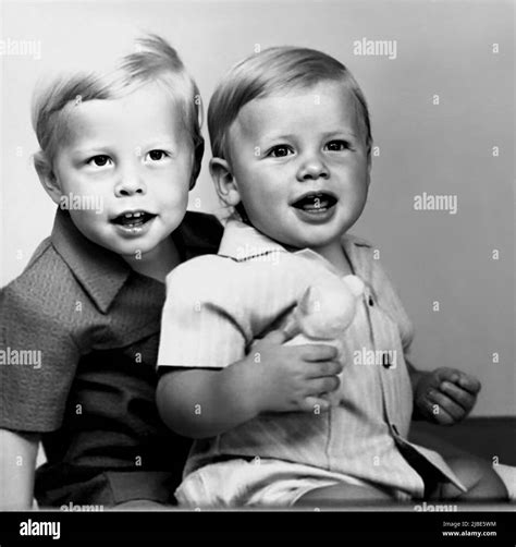 Elon musk young young Black and White Stock Photos & Images - Alamy