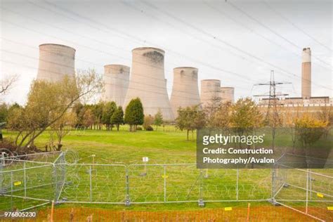 1,009 Ratcliffe Power Station Stock Photos, High-Res Pictures, and ...