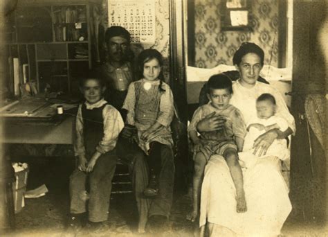 August 1911: L-R: George Benjamin Hursh, Benjamin Depue Hursh, Mary Ellen (Hursh) Slutter ...