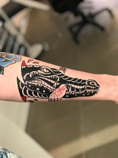 Black traditional crocodile done by Paro at the Tattoo Movement in Enmore, Australia : tattoos ...