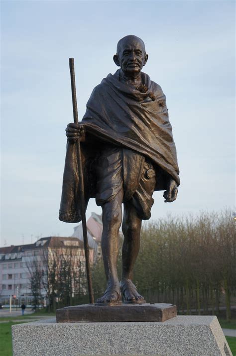 Gandhi | Statue de Gandhi, Strasbourg | Germanboybordeaux | Flickr