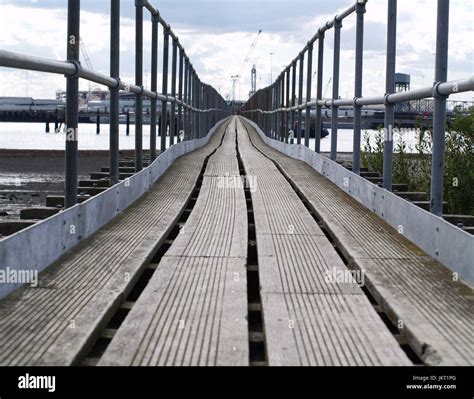 Jetty at Southampton Sailing Club, Woolston, Southampton, Hampshire UK ...