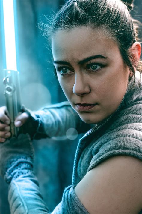 The Everyday Geeky Girl: Resistance Rey Cosplay