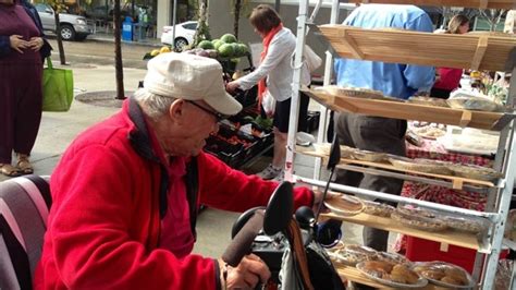 Downtown Farmers’ Market returns to outdoors Thursday, drivers reminded ...