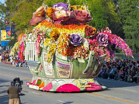 Rose parade floats | Tournament of roses parade, Rose bowl parade, Tournament of roses