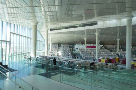 Interior of the National Library of Qatar, Designed by Dutch Architect ...