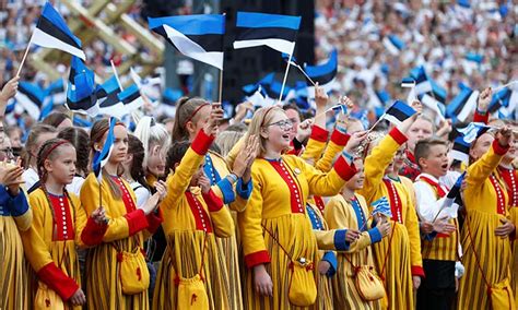 In Estonia people celebrate 150 years of traditional song festival ...