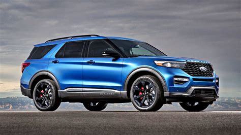 10 Properly Fast Sleeper SUVs That Can Outrun Most Sports Cars