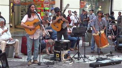 Santiago de Chile - Cantantes callejeros - Musica Llorare Chords - Chordify