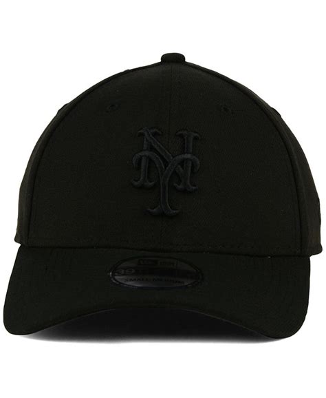 New Era New York Mets Black on Black Classic 39THIRTY Cap - Macy's