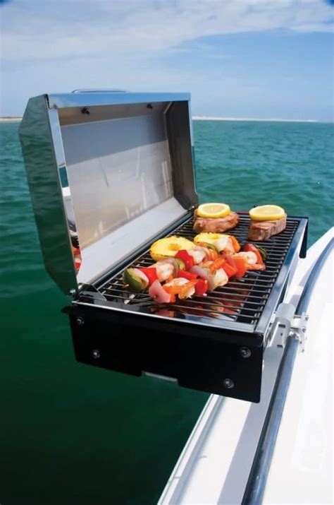 18+ Must Have Boating Accessories - Things Every Boater Needs - JetSkiTips.com