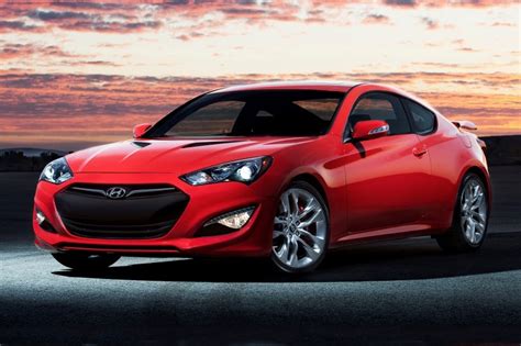 2016 Hyundai Genesis Coupe Pictures - 177 Photos | Edmunds