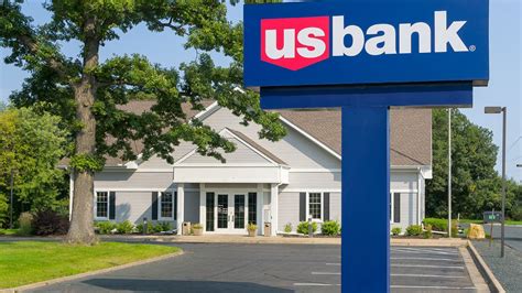 US Bank Will Make Low-Interest Loans To Federal Workers Idled By Shutdown | Bankrate.com