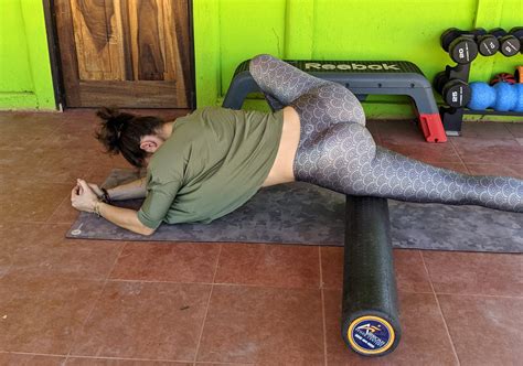 How to Use a Foam Roller for Your Back Pain | The Healthy