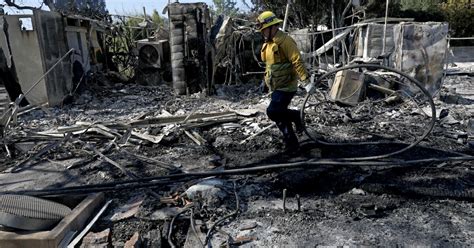 Getty fire: Some residents remain under evacuation as firefighters ...