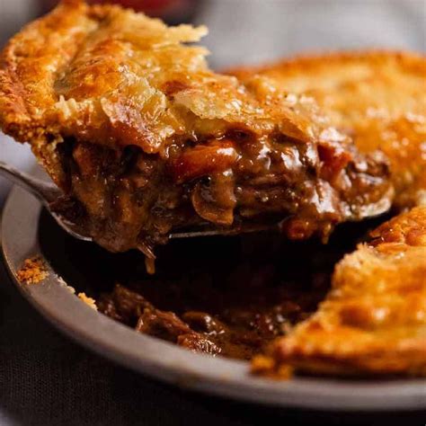 Classic Mince Meat Pie Recipe | Deporecipe.co