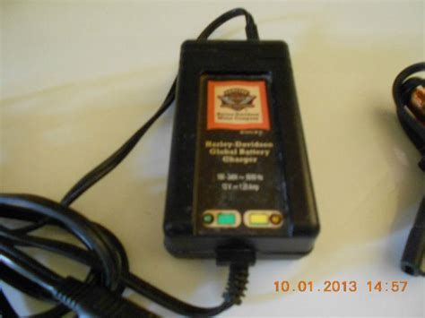 Purchase Harley davidson battery tender in Urbana, Indiana, US, for US $20.01