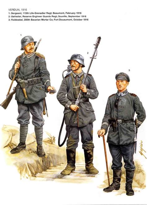 German uniforms More German Soldiers Ww2, German Army, World War One ...