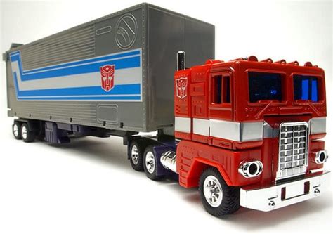 Kenworth, Peterbilt or Freightliner? - Page 2 - AR15.COM