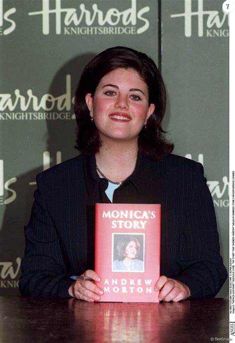 Monica Lewinsky à Londres. Mars 1999. - Purepeople